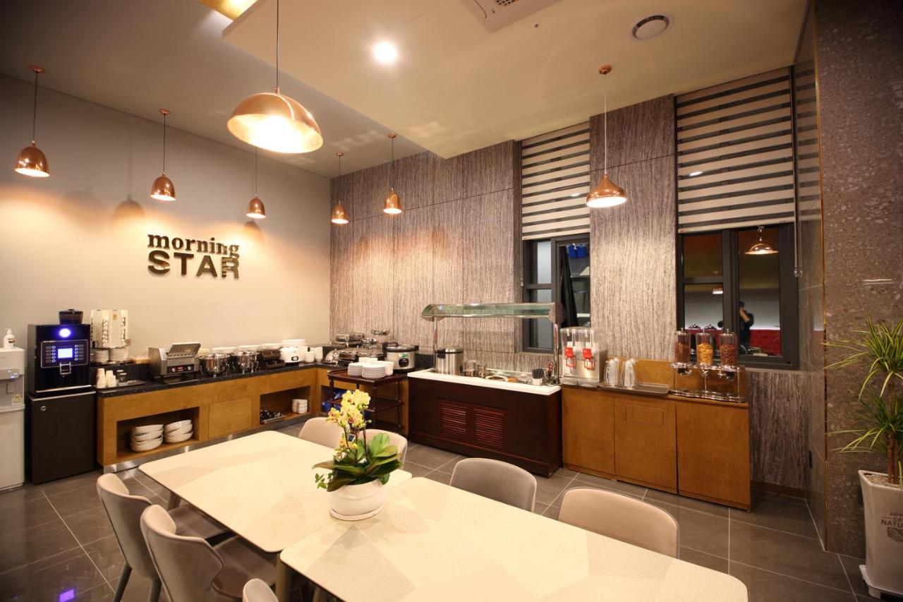 Gimpo Stavia Hotel Buitenkant foto